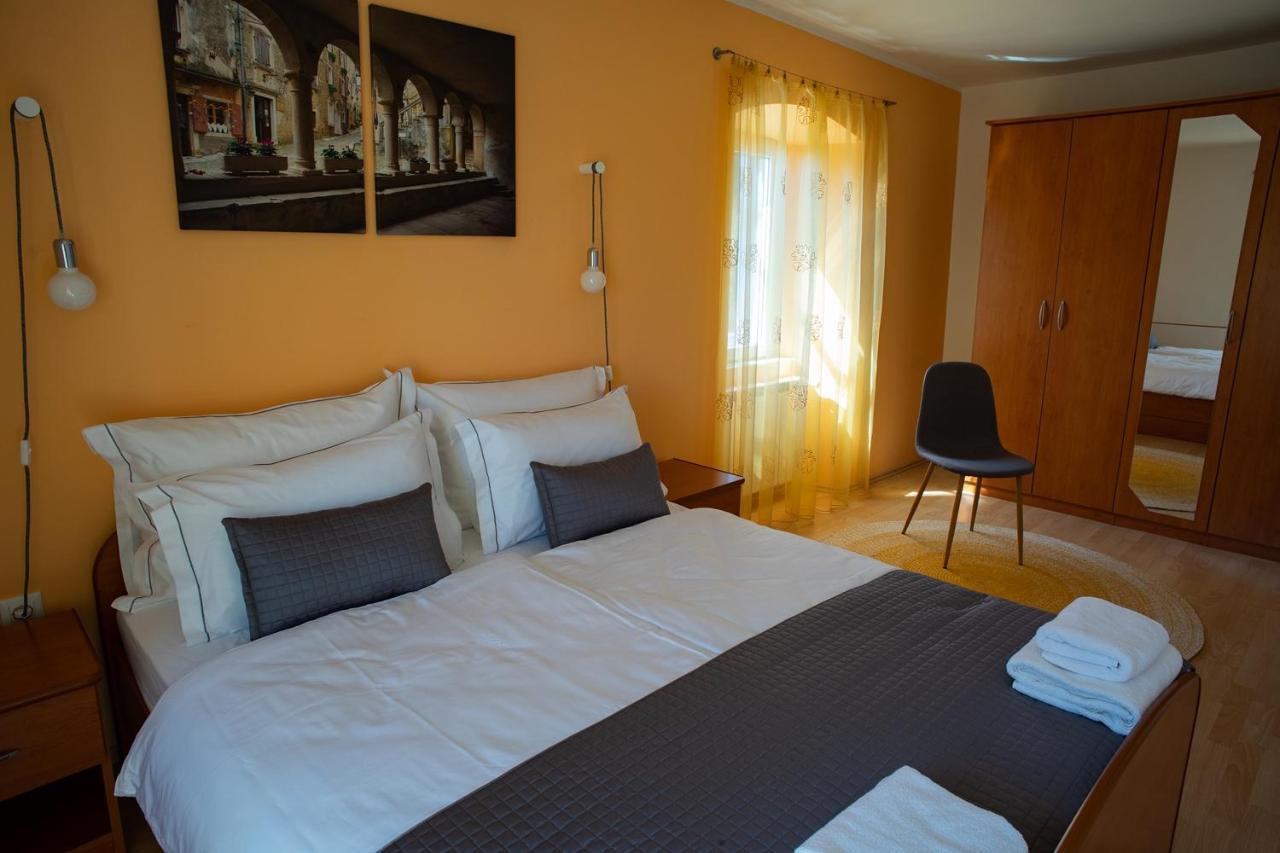 Olive Tree Apartments Umag Eksteriør billede