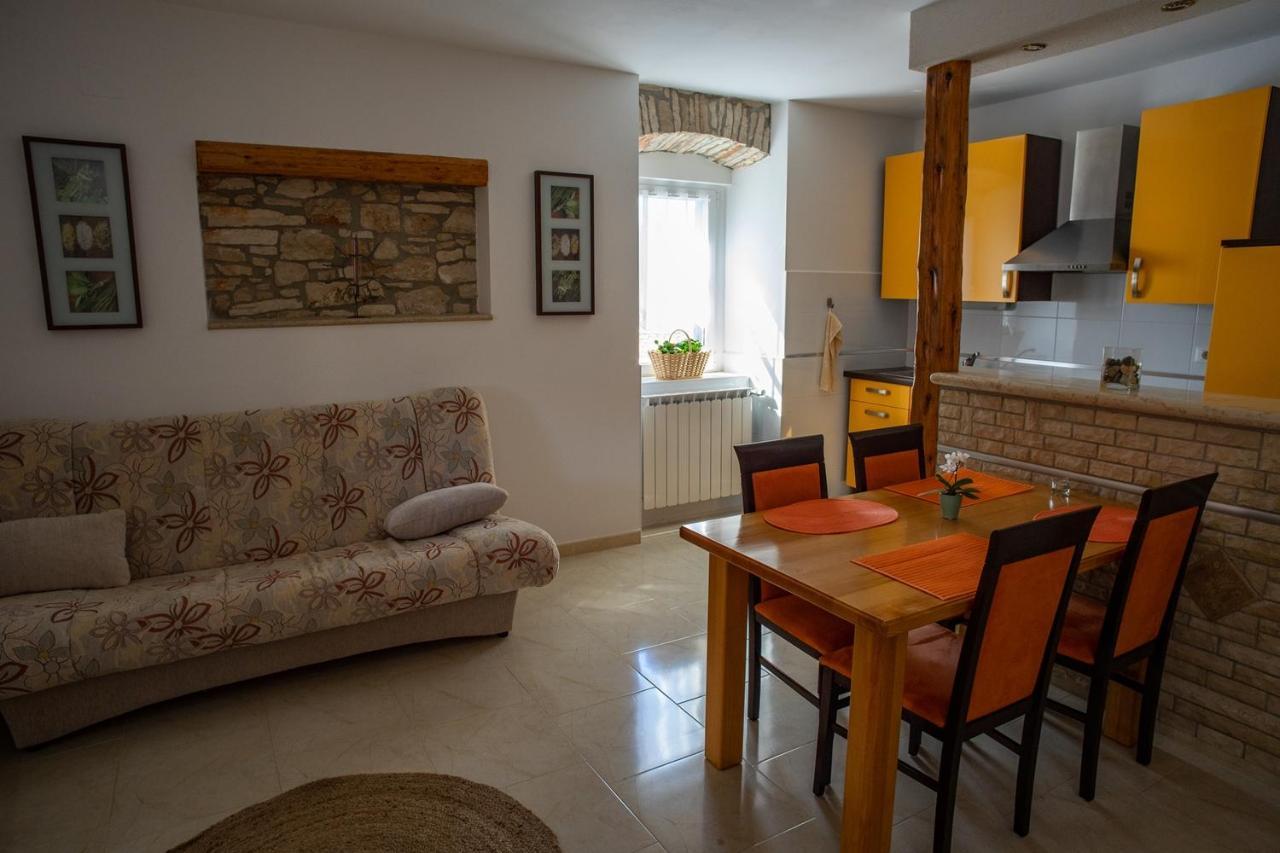 Olive Tree Apartments Umag Eksteriør billede