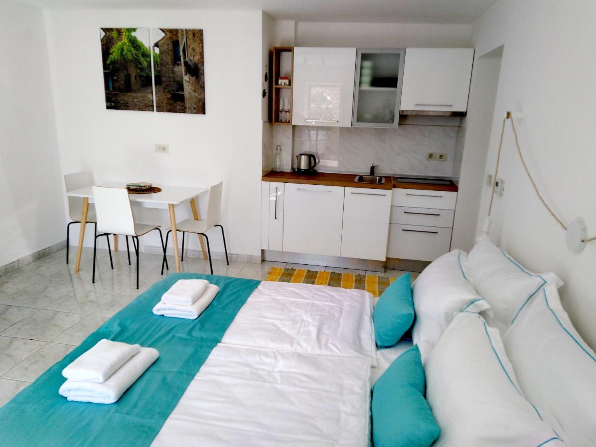 Olive Tree Apartments Umag Eksteriør billede